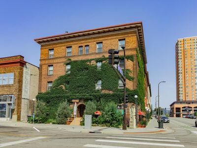 1204 Harmon Pl APT 21