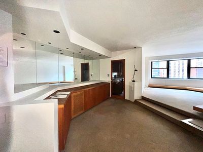 420 E 51st St APT 9E