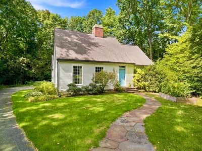 67 Woodlot Rd
