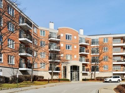 451 Town Place Cir APT 310