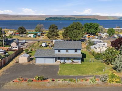 335 Ross Way