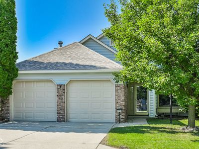 6717 Huntsmen Ct