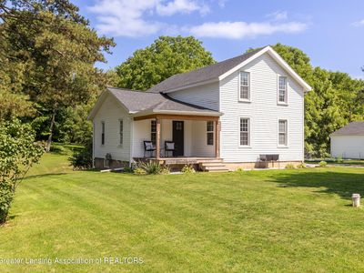 5085 Durfee Rd