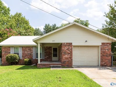 603 Denise Dr SW