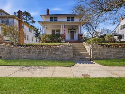 737 Pennsylvania Ave