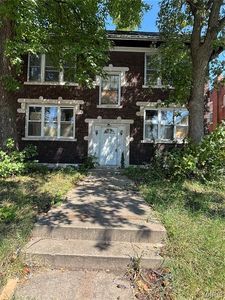 2849 Meramec St