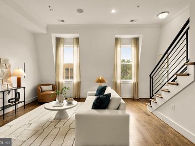 1223 Kenyon St NW #3