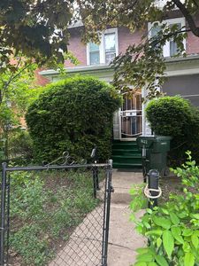 1622 Pembroke Ave