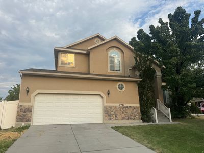 3927 S Othello Way