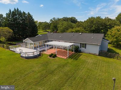 226 Lakeside Dr