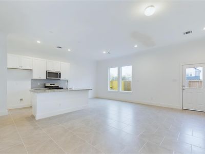 6404 Pregonero Ln