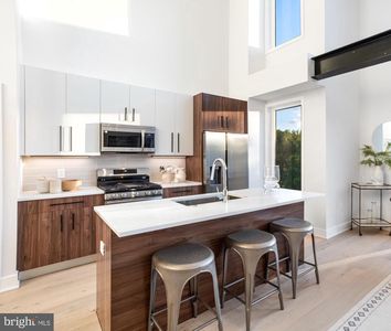 845 19th St NE #Penthouse 10