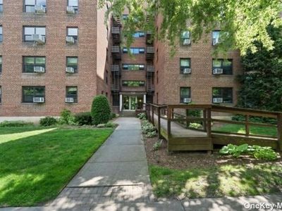 212-12 73th Avenue UNIT 6B