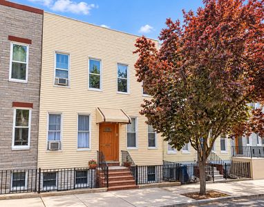 1924 Palmetto St