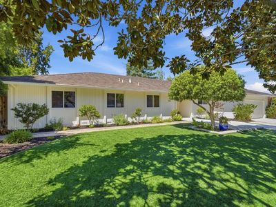 20653 Woodward Ct