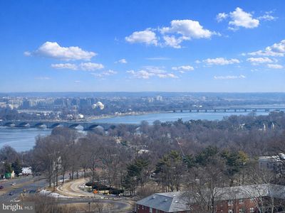 1600 N Oak St APT 1525