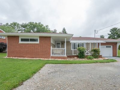 22 Catherine Ave