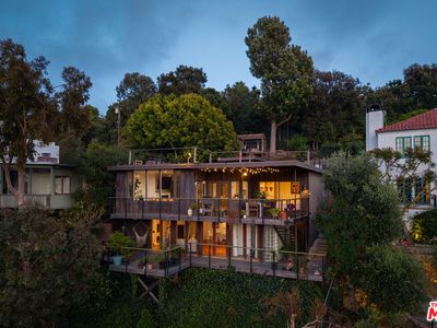 454 Stassi Ln