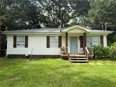 7710 Bermuda Dr