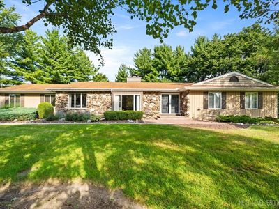 36W068 Indian Mound Rd