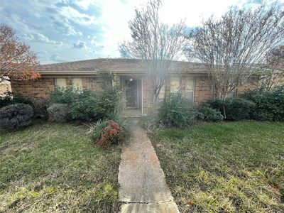 Property at 2008 Gardanne Ln, Carrollton, TX