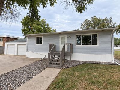 216 2nd Ave SW