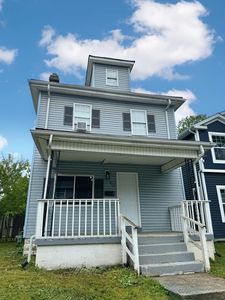 89 N Wayne Ave