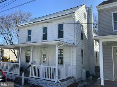 18 Juniata St