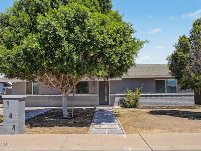 106 E INDIGO Street