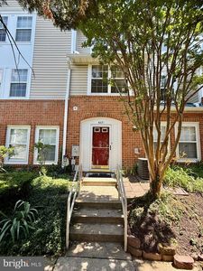 6235 Sandpiper Ct #2
