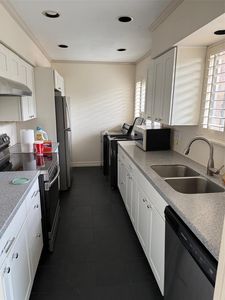 4040 San Felipe St APT 104