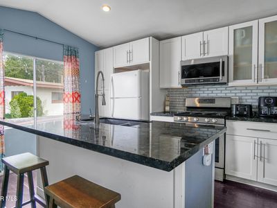 11195 N Ventura Ave SPACE 11