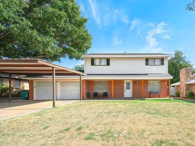 708 W Coleman Ave