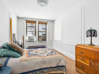 258 W 117th St APT 1W