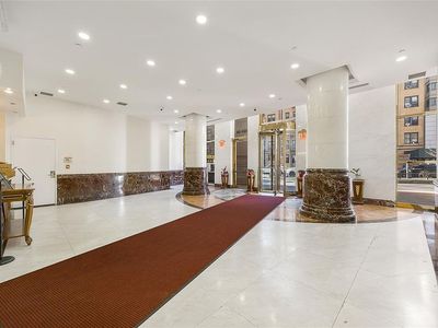 133-38 Sanford Ave #6A