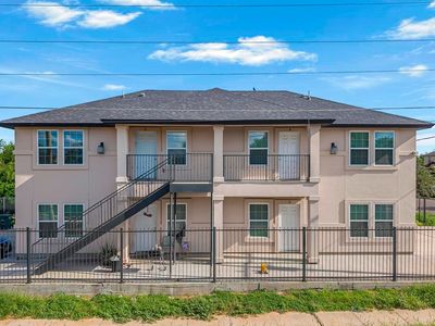 3301 S Louisiana Ave