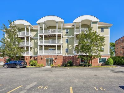 328 Copeland St APT 3A