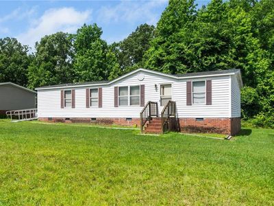 1034 Apple Blossom Ln