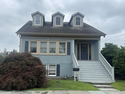 82 Wallkill Avenue