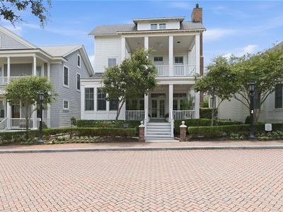 209 Cavalier Dr