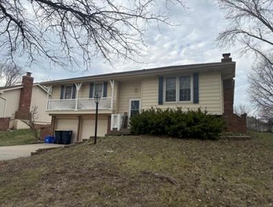 7312 NW Belvidere Pkwy