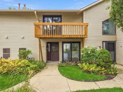 43 Constitution Ct #43
