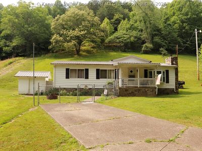 1849 Three Mile Rd