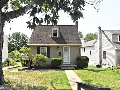 889 Old Lancaster Rd