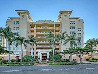 3621 NORTH POINT ROAD #403