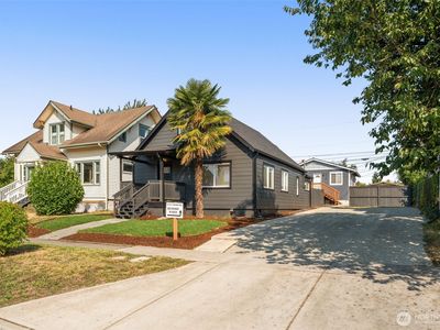 2133 S Cushman Avenue