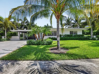 335 NE 7th Street