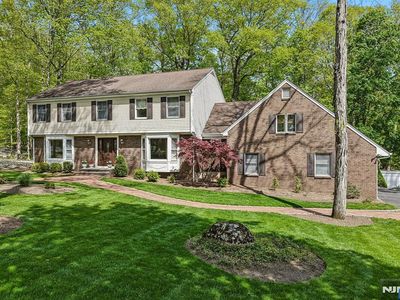 716 Windswept Ln