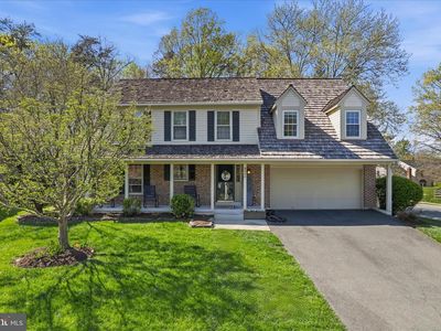8006 Oak Hollow Ln