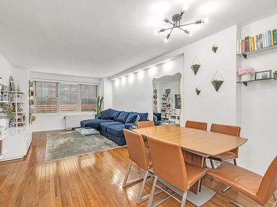 305 E 24th St APT 4A